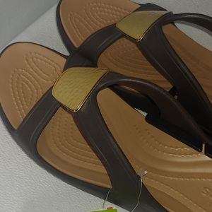 NWT Crocs Sandals Wedge